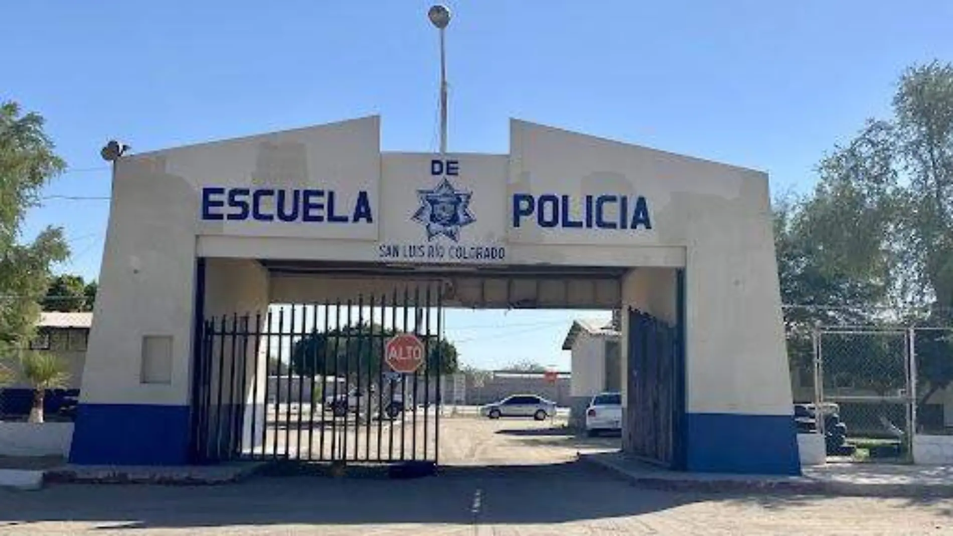 El director de la Escuela de Policías Miguel Sandoval Arvizu compartió que estos primeros cursos se impartieron hace cuatro meses